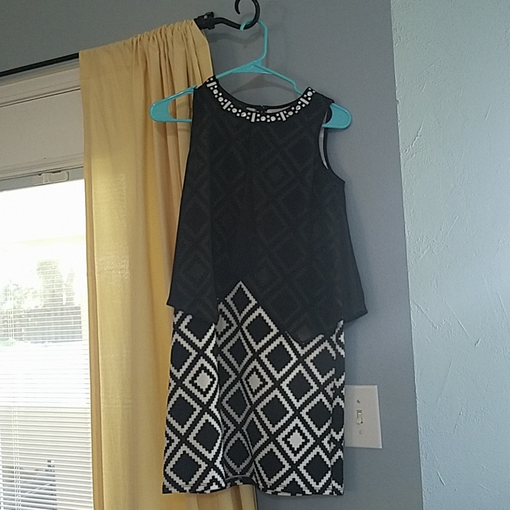 Girls dress